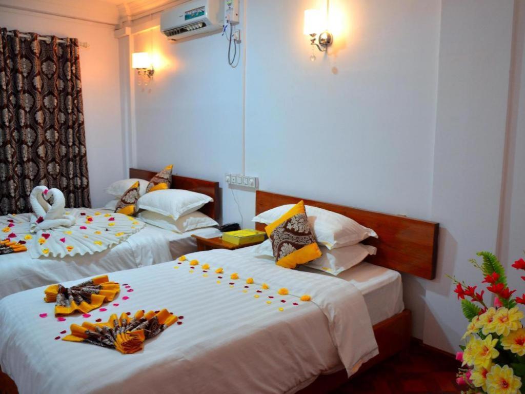 Hotel Ye Myanmar Μανταλέι Εξωτερικό φωτογραφία