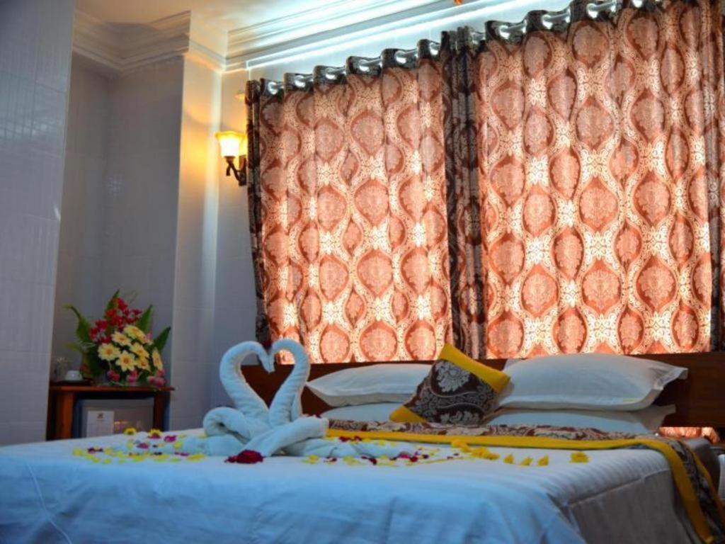 Hotel Ye Myanmar Μανταλέι Εξωτερικό φωτογραφία