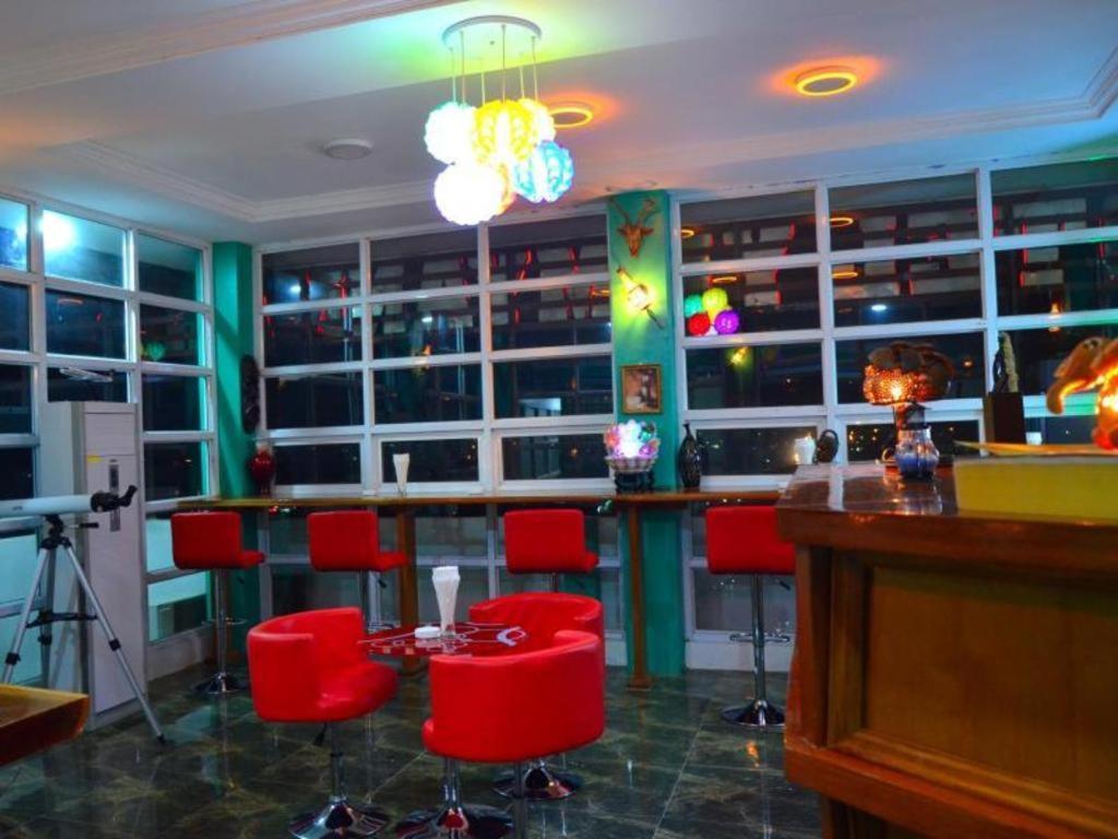 Hotel Ye Myanmar Μανταλέι Εξωτερικό φωτογραφία