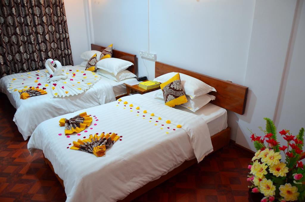 Hotel Ye Myanmar Μανταλέι Εξωτερικό φωτογραφία