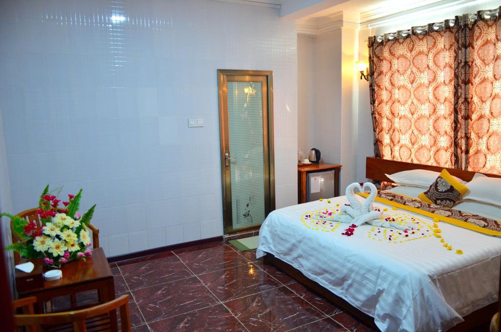 Hotel Ye Myanmar Μανταλέι Εξωτερικό φωτογραφία
